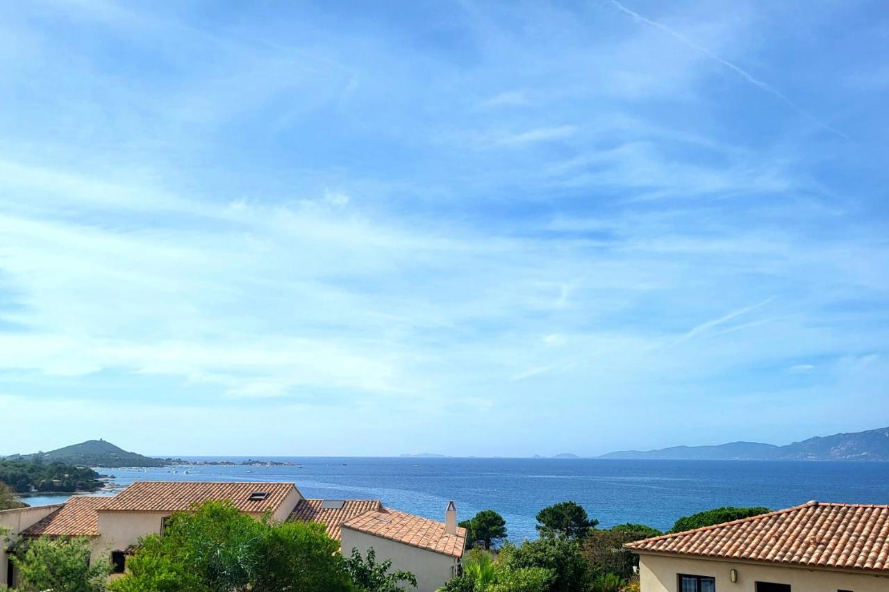 Appartement De Standing Bord De Mer Pietrosella Εξωτερικό φωτογραφία